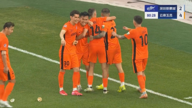 玉昆4-2領(lǐng)先新鵬城！杜加利奇冒頂，徐宏杰得球抽射破門