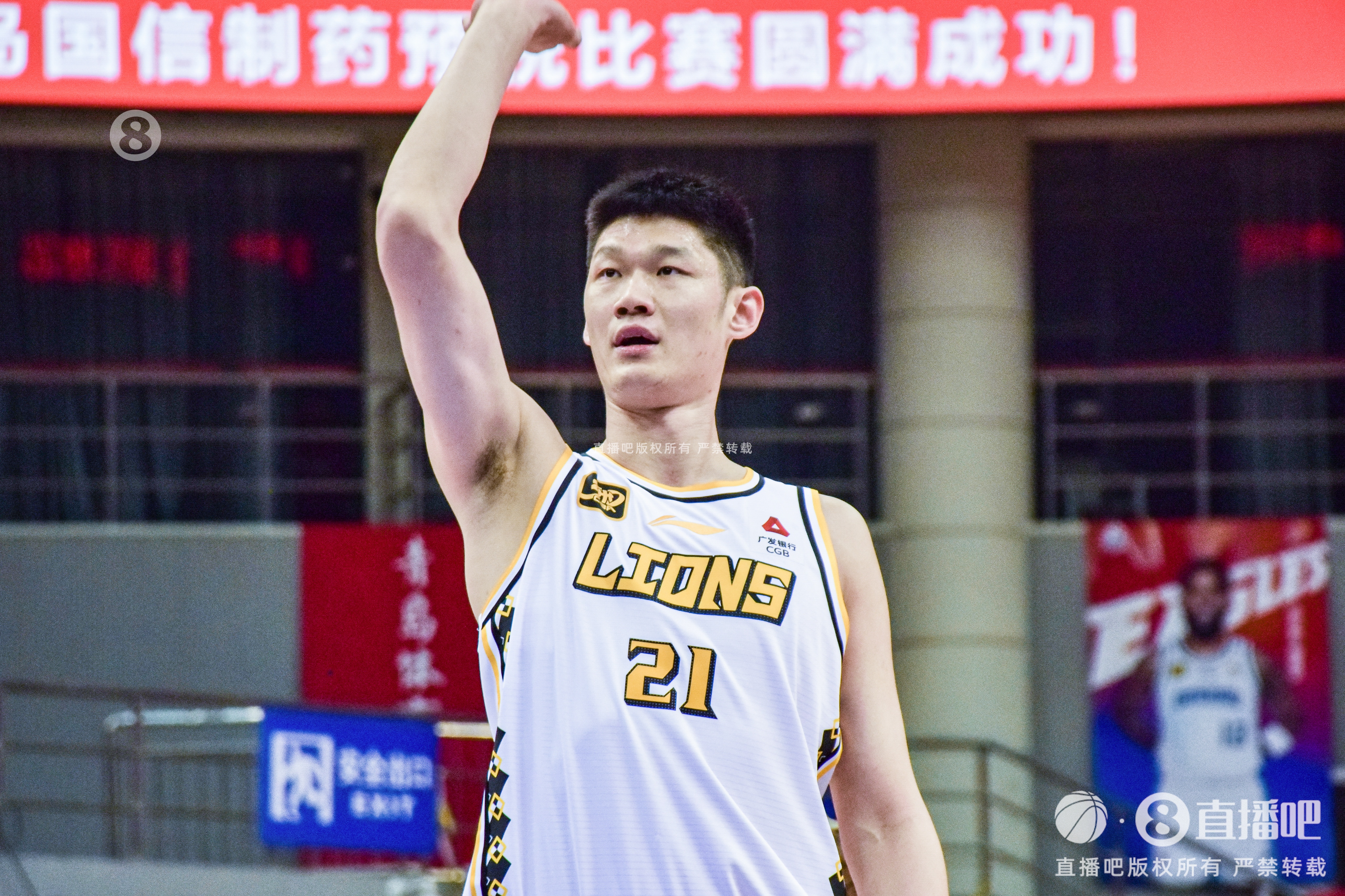 CBA一陣、二陣候選：胡金秋楊瀚森領(lǐng)銜前場 徐杰孫銘徽領(lǐng)銜后場